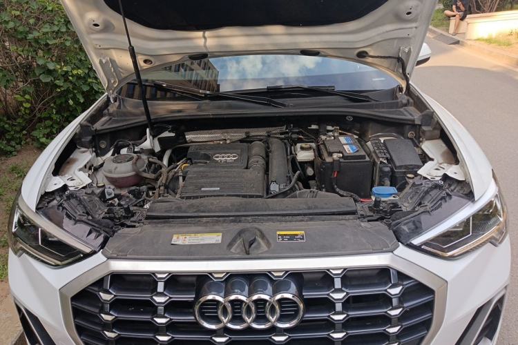 Used Audi Q3 2019 35 TFSI Advanced Dynamic Edition Engine Bay
