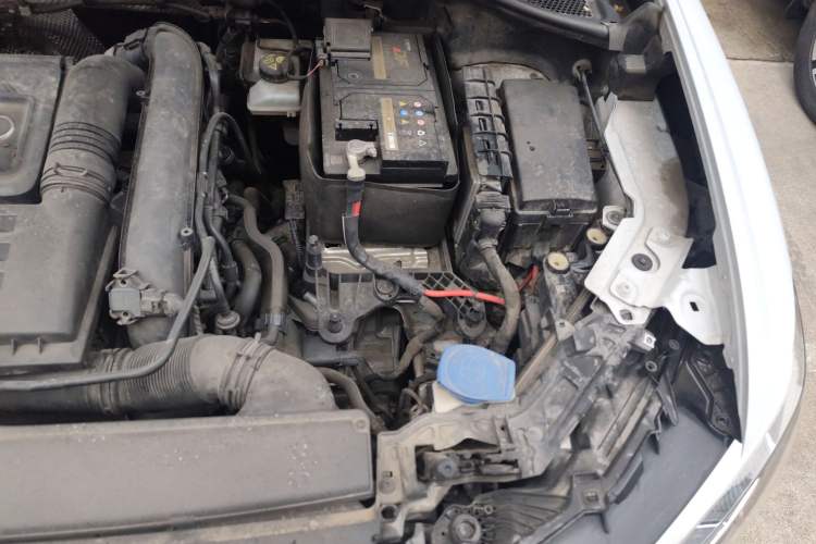 Used Audi Q3 2019 35 TFSI Advanced Dynamic Edition Engine Bay Left