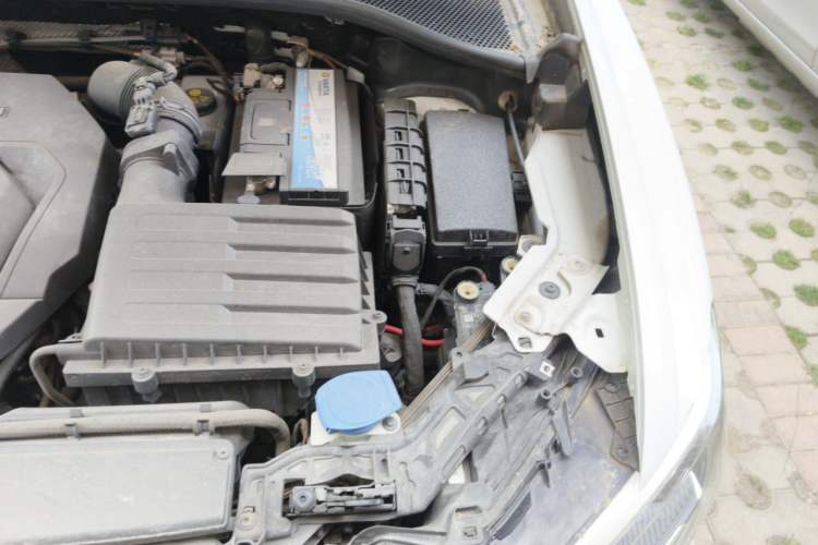 Used Audi Q3 2019 40 TFSI Fashion Dynamic Model Engine Bay Left