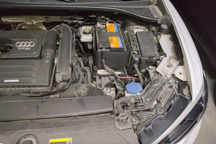 Used Audi Q3 2019 35 TFSI Fashionable and Elegant Model Engine Bay Left