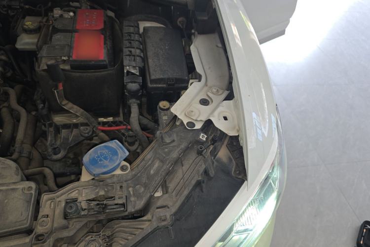 Used Audi Q3 2019 35 TFSI Fashionable and Elegant Model Engine Bay Left