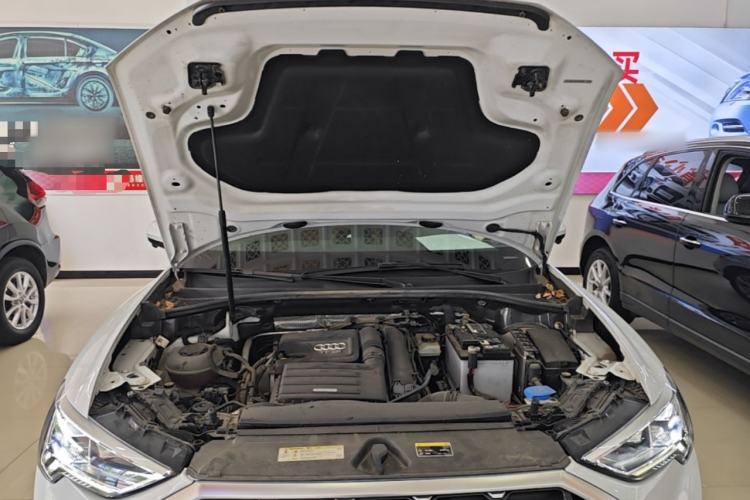 Used Audi Q3 2019 35 TFSI Advanced Dynamic Edition Engine Bay