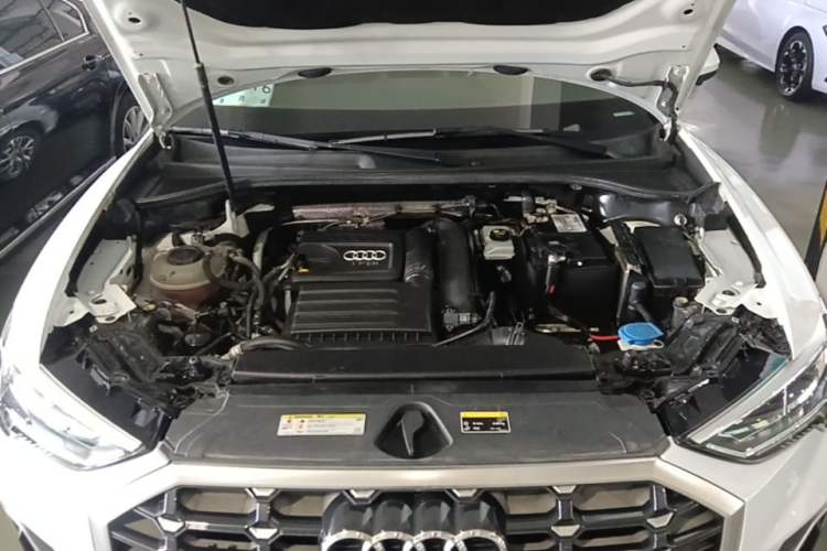 Used Audi Q3 2019 35 TFSI Advanced Dynamic Edition Engine Bay