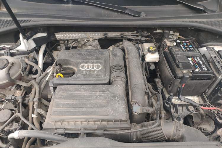 Used Audi Q3 2019 35 TFSI Advanced Dynamic Edition Engine Bay