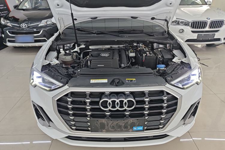 Used Audi Q3 2019 35 TFSI Advanced Dynamic Edition Engine Bay