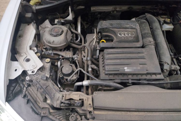 Used Audi Q3 2019 35 TFSI Advanced Dynamic Edition Engine Bay Right