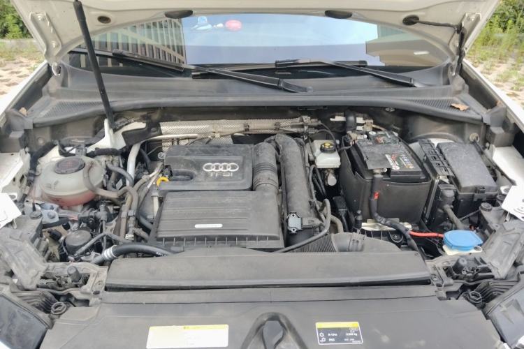 Used Audi Q3 2019 35 TFSI Fashion Dynamic Model Engine Bay