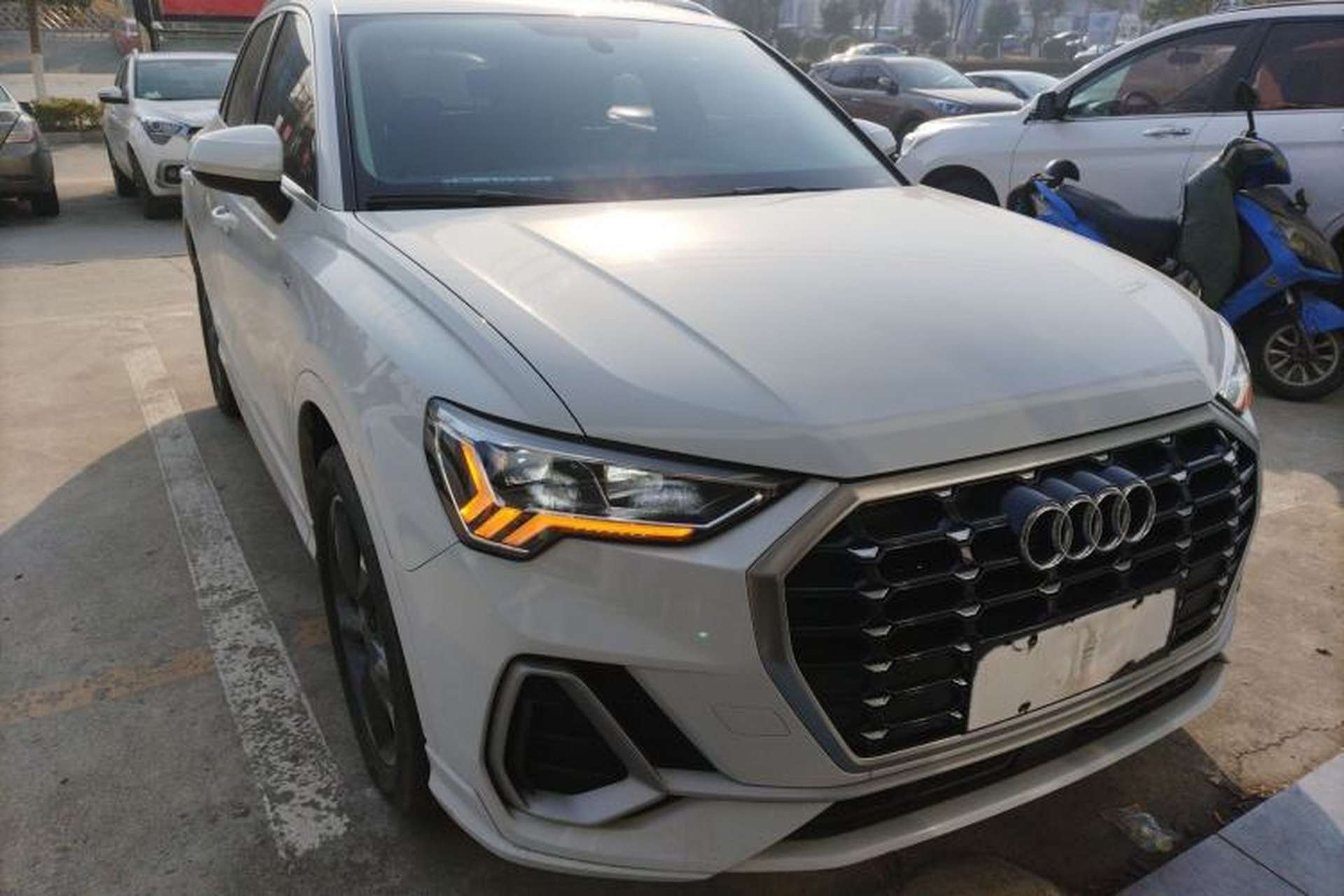 Used Audi Q3 2019 35 TFSI Fashion Dynamic Model Exterior 1
