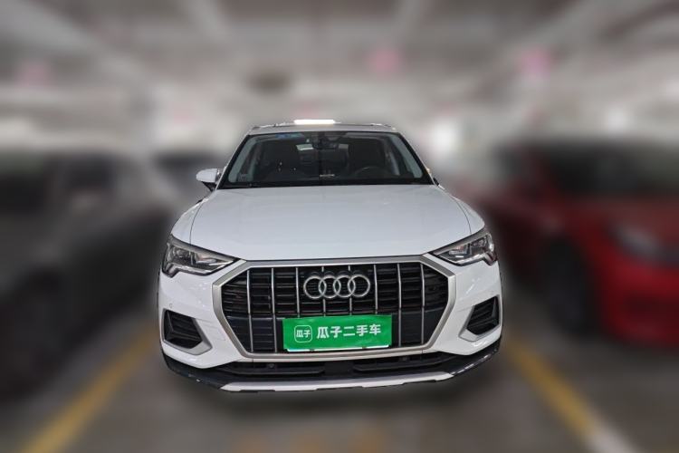Used Audi Q3 2019 40 TFSI Fashionable and Elegant Model Exterior 1