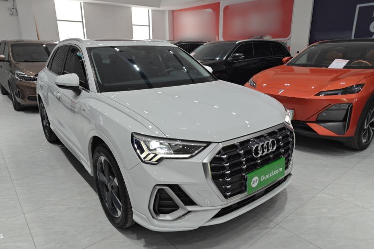 Used Audi Q3 2019 35 TFSI Fashion Dynamic Model Exterior 2