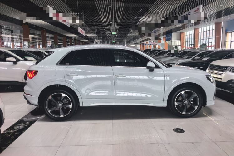 Used Audi Q3 2019 35 TFSI Fashion Dynamic Model Exterior 2