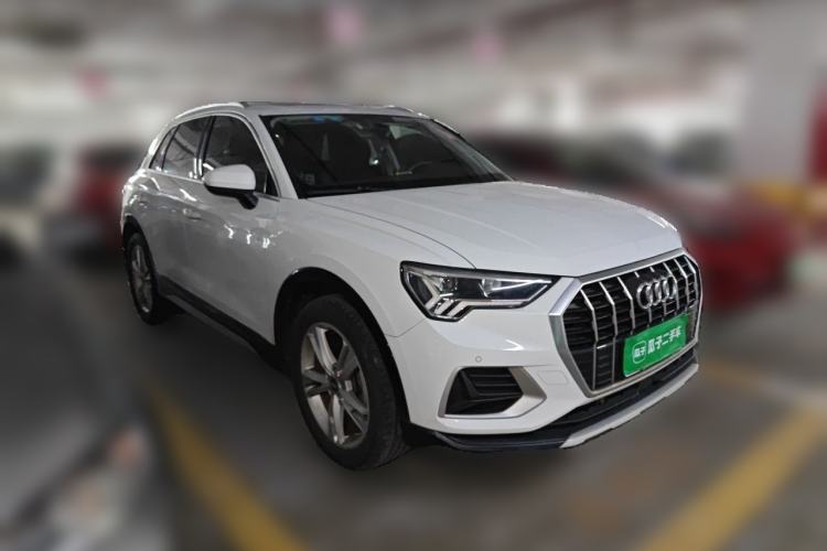 Used Audi Q3 2019 40 TFSI Fashionable and Elegant Model Exterior 2