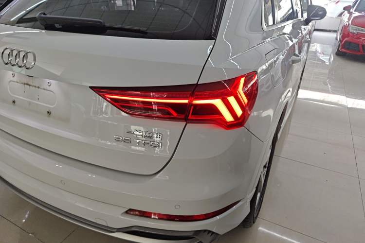 Used Audi Q3 2019 35 TFSI Advanced Dynamic Edition Exterior 3