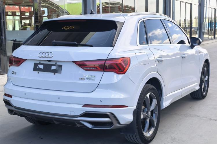 Used Audi Q3 2019 35 TFSI Fashion Dynamic Model Exterior 4