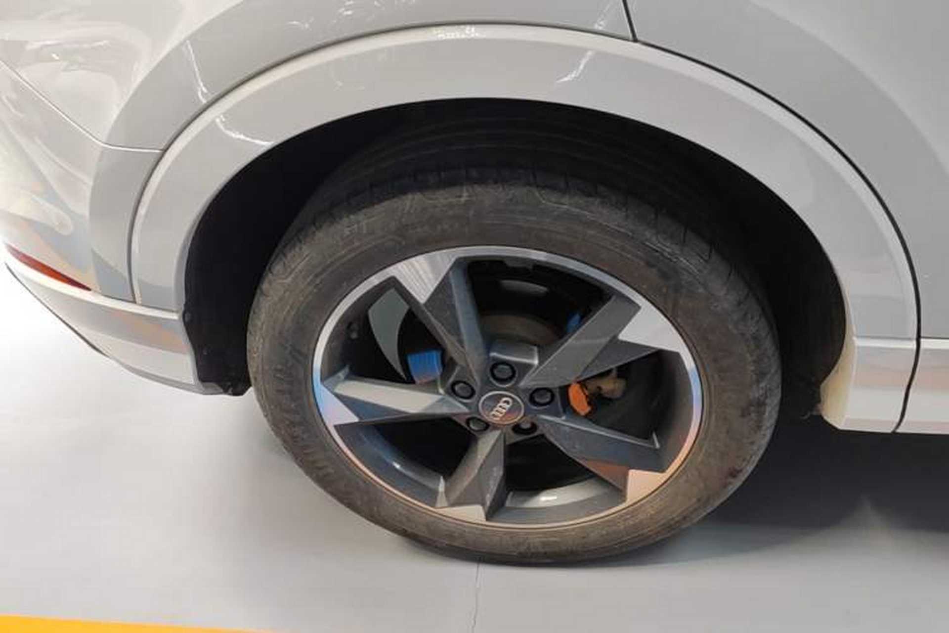 Used Audi Q3 2019 35 TFSI Fashion Dynamic Model Exterior 5