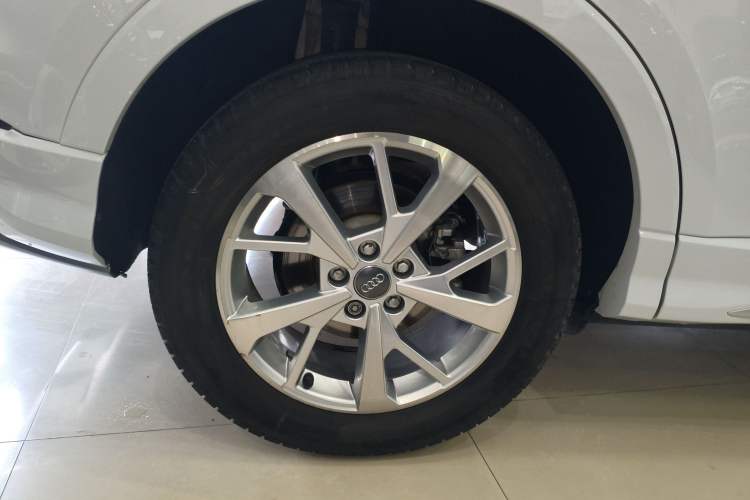 Used Audi Q3 2019 35 TFSI Advanced Dynamic Edition Exterior 5