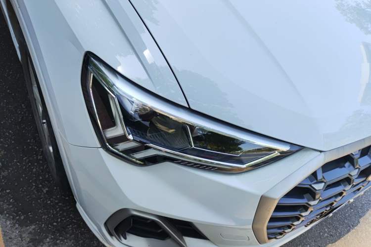 Used Audi Q3 2019 35 TFSI Advanced Dynamic Edition Exterior 6