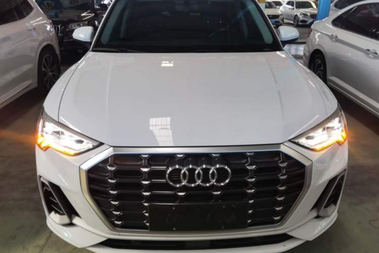 Used Audi Q3 2019 35 TFSI Advanced Dynamic Edition Front