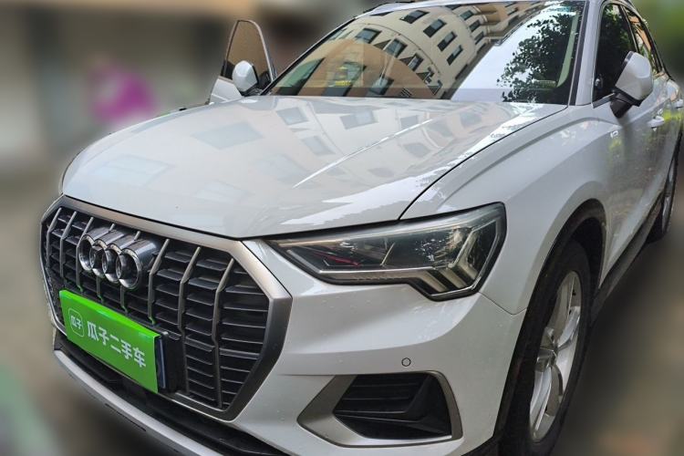 Used Audi Q3 2019 40 TFSI Fashionable and Elegant Model Front
