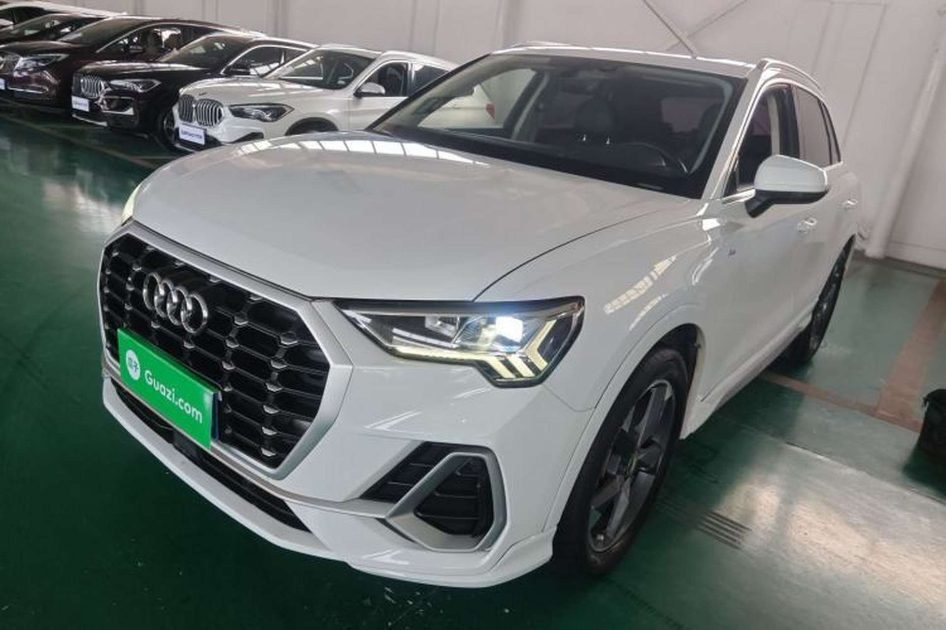 Used Audi Q3 2019 40 TFSI Fashion Dynamic Model Front Left 45 Deg