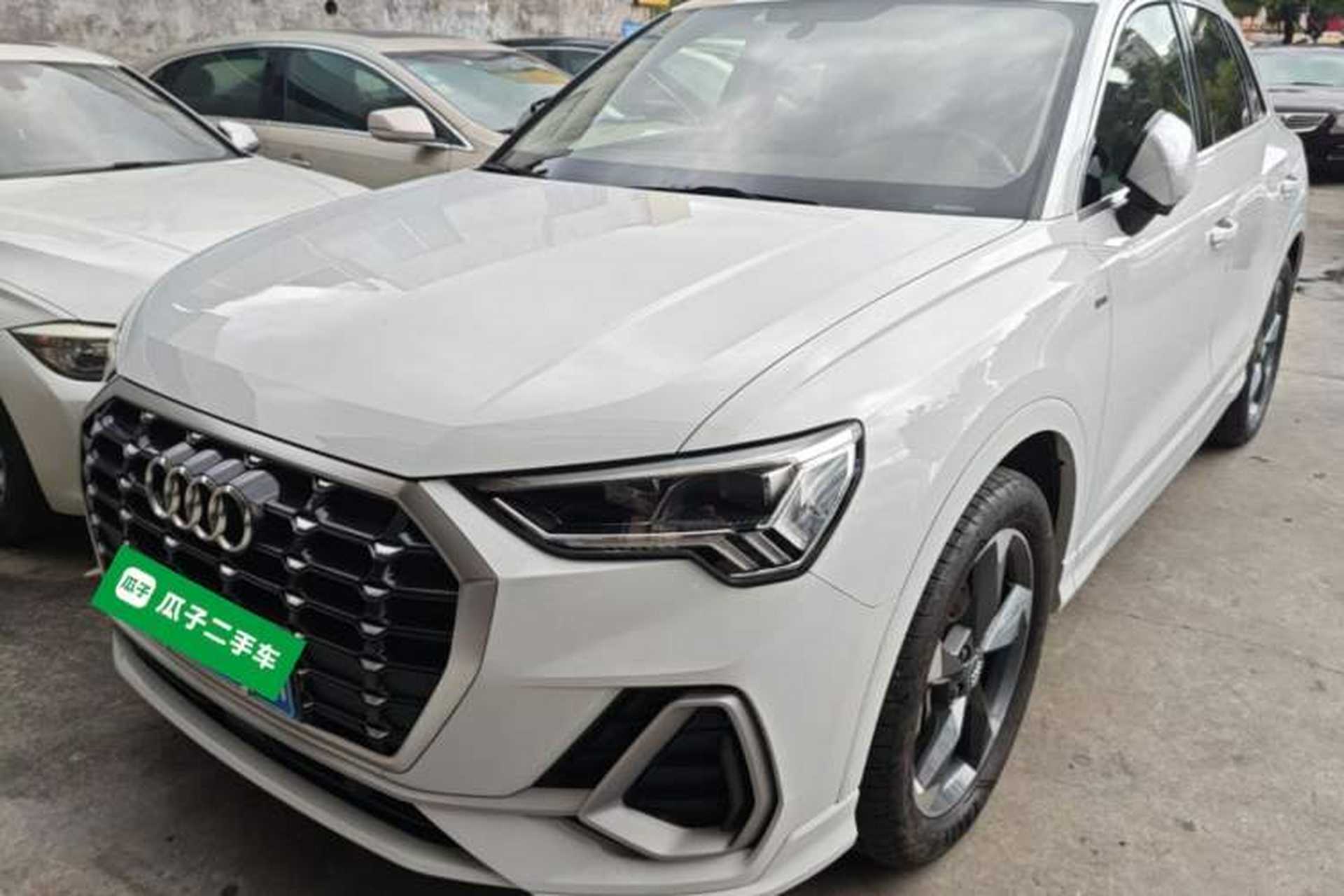 Used Audi Q3 2019 40 TFSI Fashion Dynamic Model Front Left 45 Deg