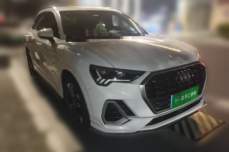 Used Audi Q3 2019 35 TFSI Fashion Dynamic Model Front Right 45 Deg