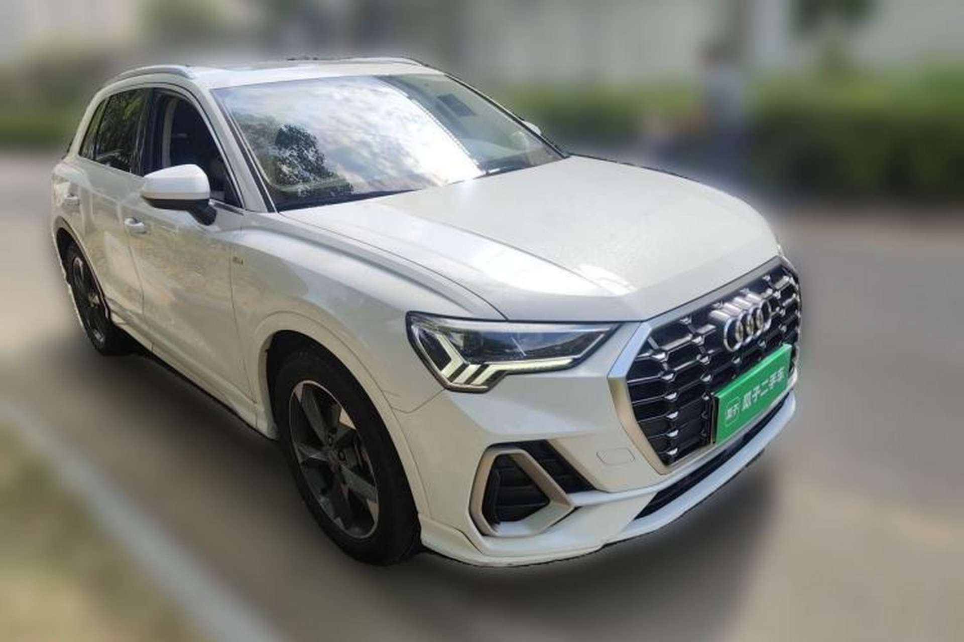 Used Audi Q3 2019 40 TFSI Fashion Dynamic Model Front Right 45 Deg