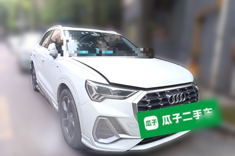 Used Audi Q3 2019 35 TFSI Fashion Dynamic Model Front Right 45 Deg