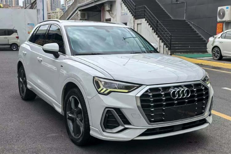 Used Audi Q3 2019 40 TFSI Fashion Dynamic Model Front Right 45 Deg