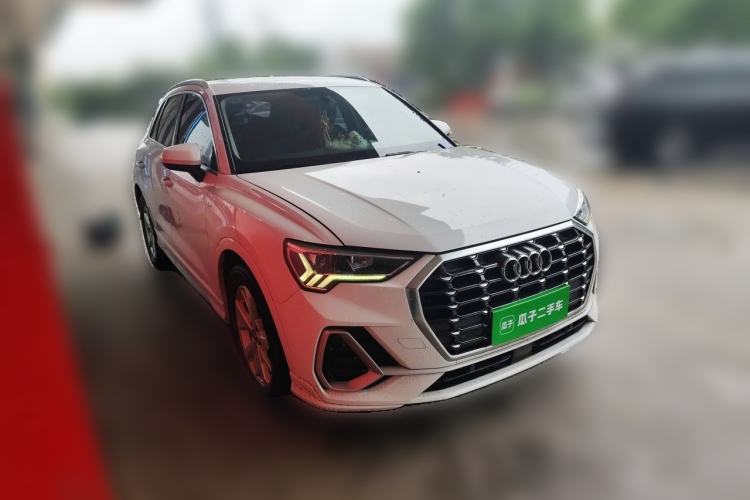 Used Audi Q3 2019 35 TFSI Advanced Dynamic Edition Front Right 45 Deg