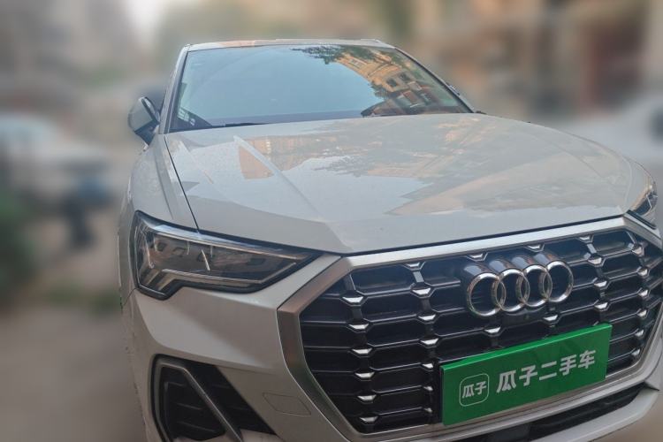 Used Audi Q3 2019 40 TFSI Fashion Dynamic Model Front Right 45 Deg
