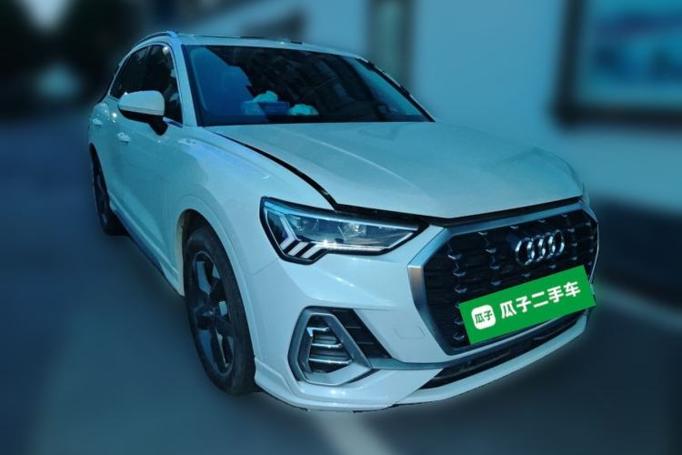 Used Audi Q3 2019 40 TFSI Fashion Dynamic Model Front Right 45 Deg