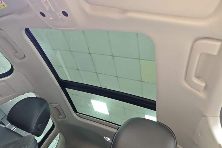 Used Audi Q3 2019 40 TFSI Fashion Dynamic Model Headliner