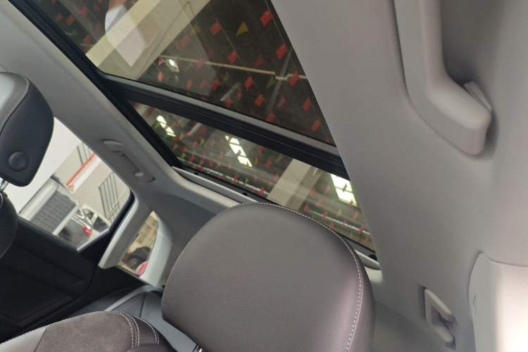 Used Audi Q3 2019 35 TFSI Advanced Dynamic Edition Headliner