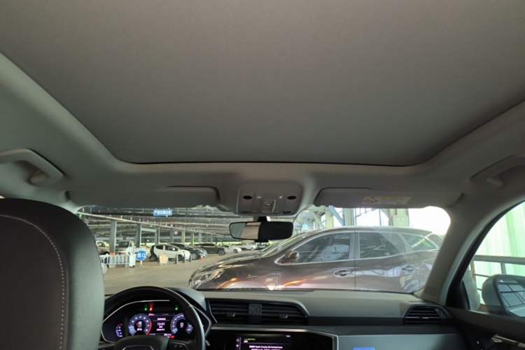 Used Audi Q3 2019 40 TFSI Fashion Dynamic Model Headliner