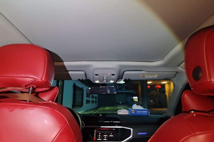 Used Audi Q3 2019 40 TFSI Fashion Dynamic Model Headliner
