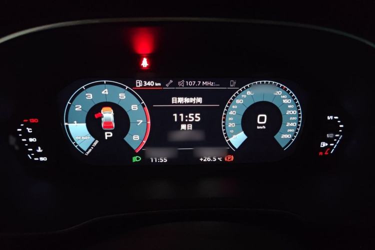 Used Audi Q3 2019 40 TFSI Fashionable and Elegant Model Instrument Cluster