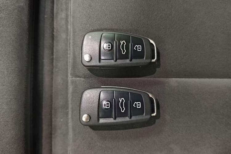 Used Audi Q3 2019 40 TFSI Fashion Dynamic Model Interior 1