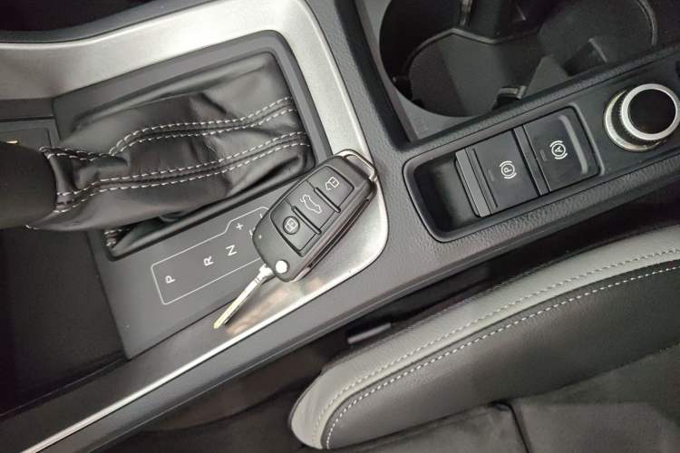 Used Audi Q3 2019 35 TFSI Advanced Dynamic Edition Interior 1