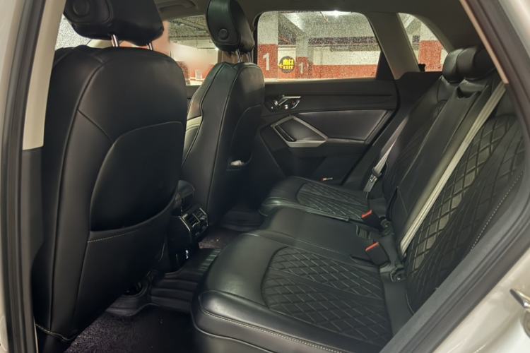 Used Audi Q3 2019 35 TFSI Fashion Dynamic Model Interior 4