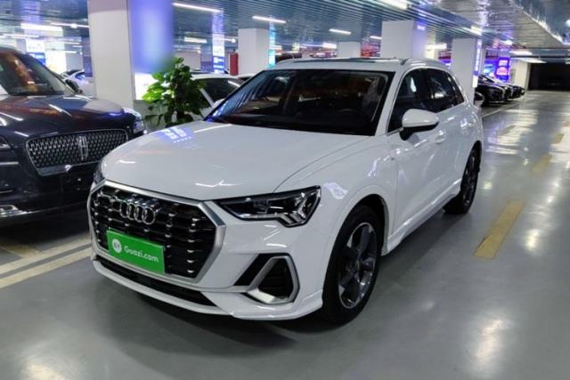 Used Audi Q3 2019 35 TFSI Fashion Dynamic Model