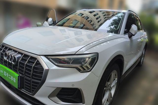 Used Audi Q3 2019 40 TFSI Fashionable and Elegant Model