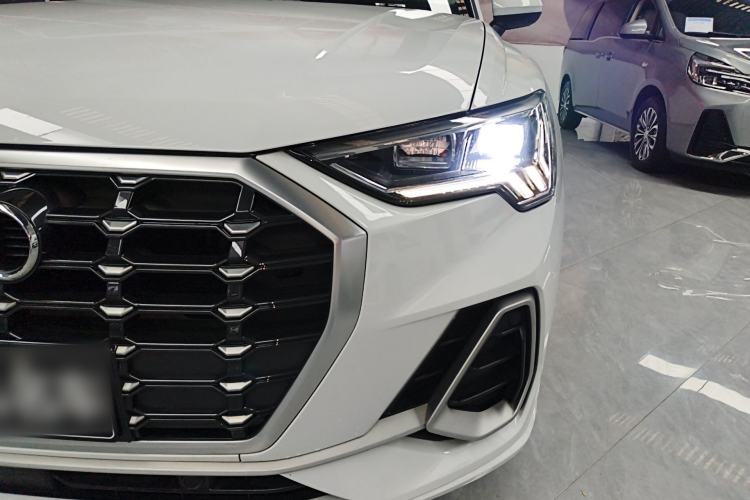 Used Audi Q3 2019 35 TFSI Fashion Dynamic Model Left Front Headlight