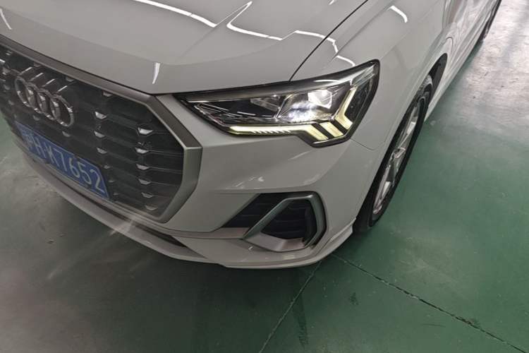Used Audi Q3 2019 35 TFSI Advanced Dynamic Edition Left Front Headlight