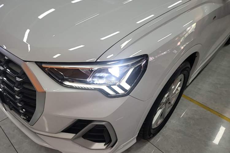 Used Audi Q3 2019 35 TFSI Advanced Dynamic Edition Left Front Headlight
