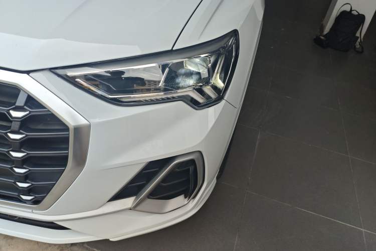 Used Audi Q3 2019 35 TFSI Advanced Dynamic Edition Left Front Headlight