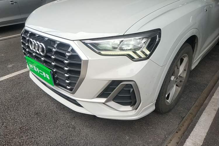 Used Audi Q3 2019 35 TFSI Advanced Dynamic Edition Left Front Headlight