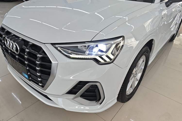 Used Audi Q3 2019 35 TFSI Advanced Dynamic Edition Left Front Headlight