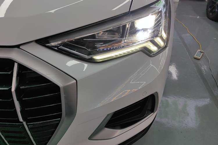 Used Audi Q3 2019 40 TFSI Fashionable and Elegant Model Left Front Headlight