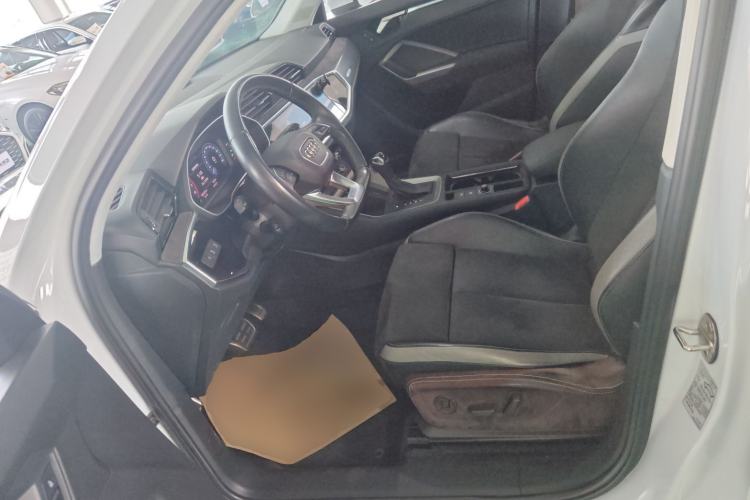Used Audi Q3 2019 40 TFSI Fashion Dynamic Model Left Front Seat